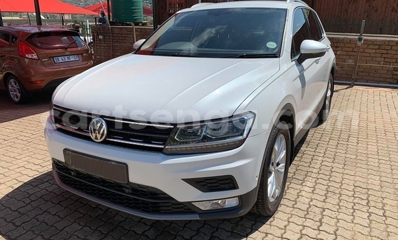 Acheter Occasion Voiture Volkswagen Tiguan Blanc à Manzini, Manzini Acheter Occasion Voiture Volkswagen Tiguan Blanc à Manzini, Manzini
