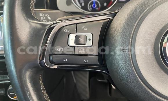 Buy Used Volkswagen Golf R White Car in Nhlangano in Shiselweni District Buy Used Volkswagen Golf R White Car in Nhlangano in Shiselweni District