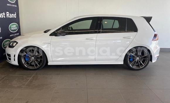 Buy Used Volkswagen Golf R White Car in Nhlangano in Shiselweni District Buy Used Volkswagen Golf R White Car in Nhlangano in Shiselweni District