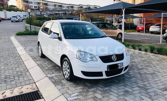 Buy Used Volkswagen Polo White Car in Nhlangano in Shiselweni District