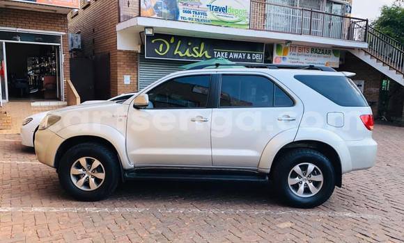 Acheter Occasion Voiture Toyota Fortuner Gris à Manzini, Manzini Acheter Occasion Voiture Toyota Fortuner Gris à Manzini, Manzini