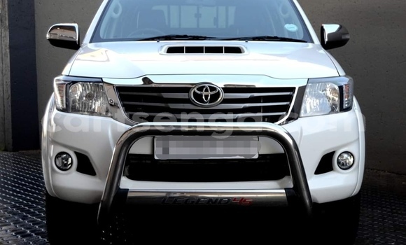 Buy Used Toyota Hilux White Car in Mbabane in Manzini Buy Used Toyota Hilux White Car in Mbabane in Manzini