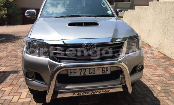 Buy Used Toyota Hilux Silver Car in Mbabane in Manzini Buy Used Toyota Hilux Silver Car in Mbabane in Manzini