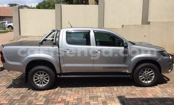 Buy Used Toyota Hilux Silver Car in Mbabane in Manzini Buy Used Toyota Hilux Silver Car in Mbabane in Manzini