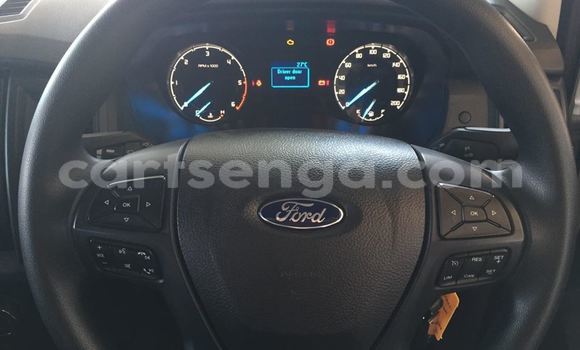 Buy Used Ford Everest White Car in Ezulwini in Hhohho Buy Used Ford Everest White Car in Ezulwini in Hhohho
