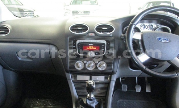 Nunua Ilio tumika Ford Focus White Gari ndani ya Ezulwini nchini Hhohho Nunua Ilio tumika Ford Focus White Gari ndani ya Ezulwini nchini Hhohho