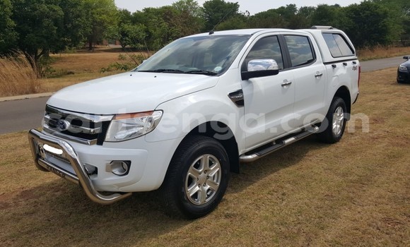 Acheter Occasion Voiture Ford Ranger Blanc à Ezulwini, Hhohho Acheter Occasion Voiture Ford Ranger Blanc à Ezulwini, Hhohho