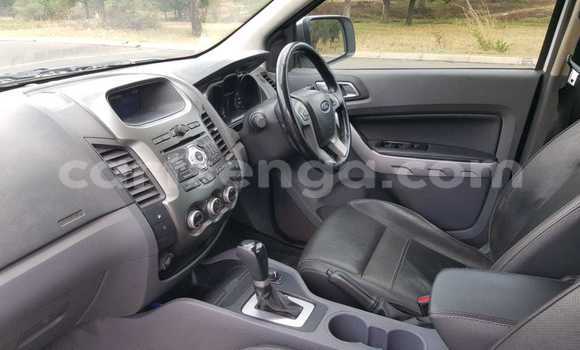 Acheter Occasion Voiture Ford Ranger Blanc à Ezulwini, Hhohho Acheter Occasion Voiture Ford Ranger Blanc à Ezulwini, Hhohho