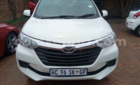 Buy Used Toyota Avanza White Car in Big Bend in Lubombo Buy Used Toyota Avanza White Car in Big Bend in Lubombo