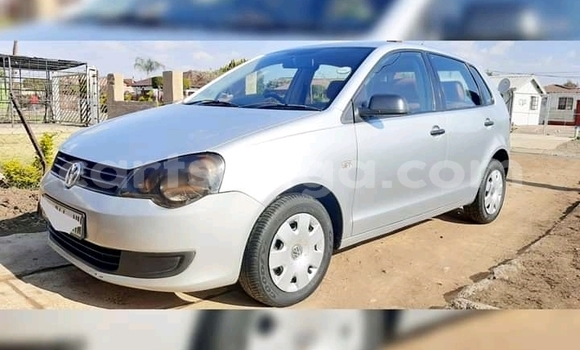 Acheter Occasion Voiture Volkswagen Polo Gris à Bulembu, Hhohho Acheter Occasion Voiture Volkswagen Polo Gris à Bulembu, Hhohho