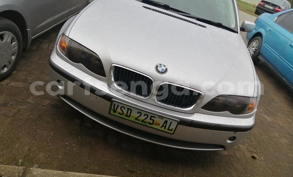 Acheter Occasion Voiture BMW 3–Series Gris à Bhunya, Manzini