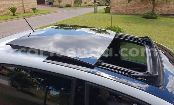 Nunua Ilio tumika Volkswagen Polo GTI White Gari ndani ya Manzini nchini Manzini Nunua Ilio tumika Volkswagen Polo GTI White Gari ndani ya Manzini nchini Manzini