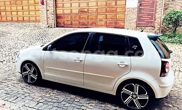 Buy Used Volkswagen Polo White Car in Mbabane in Manzini Buy Used Volkswagen Polo White Car in Mbabane in Manzini