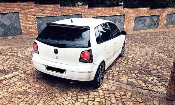 Buy Used Volkswagen Polo White Car in Mbabane in Manzini Buy Used Volkswagen Polo White Car in Mbabane in Manzini