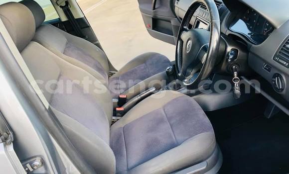 Acheter Occasion Voiture Volkswagen Polo Gris à Hlatikulu, Shiselweni District Acheter Occasion Voiture Volkswagen Polo Gris à Hlatikulu, Shiselweni District