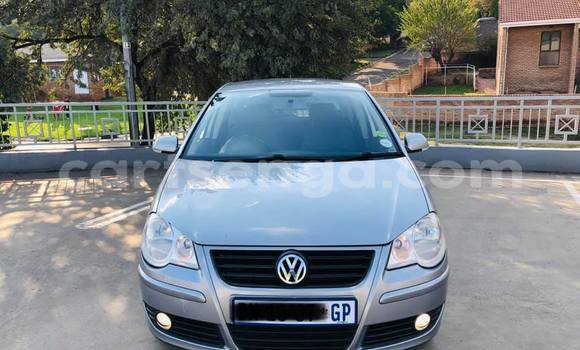 Acheter Occasion Voiture Volkswagen Polo Gris à Hlatikulu, Shiselweni District Acheter Occasion Voiture Volkswagen Polo Gris à Hlatikulu, Shiselweni District