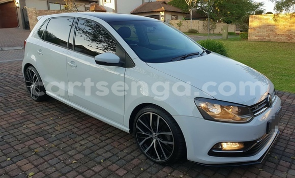 Nunua Ilio tumika Volkswagen Polo GTI White Gari ndani ya Mbabane nchini Manzini