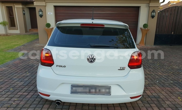 Acheter Occasion Voiture Volkswagen Polo Blanc à Manzini, Manzini Acheter Occasion Voiture Volkswagen Polo Blanc à Manzini, Manzini