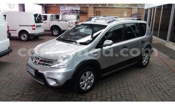 Nunua Ilio tumika Nissan Livina Silver Gari ndani ya Ezulwini nchini Hhohho Nunua Ilio tumika Nissan Livina Silver Gari ndani ya Ezulwini nchini Hhohho