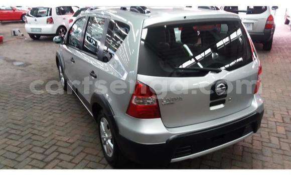 Nunua Ilio tumika Nissan Livina Silver Gari ndani ya Ezulwini nchini Hhohho Nunua Ilio tumika Nissan Livina Silver Gari ndani ya Ezulwini nchini Hhohho