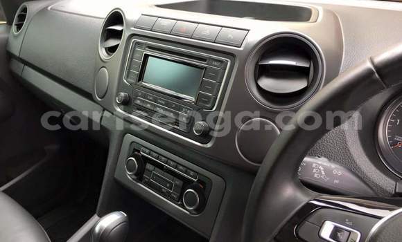 Buy Used Volkswagen Amarok White Car in Mbabane in Manzini Buy Used Volkswagen Amarok White Car in Mbabane in Manzini