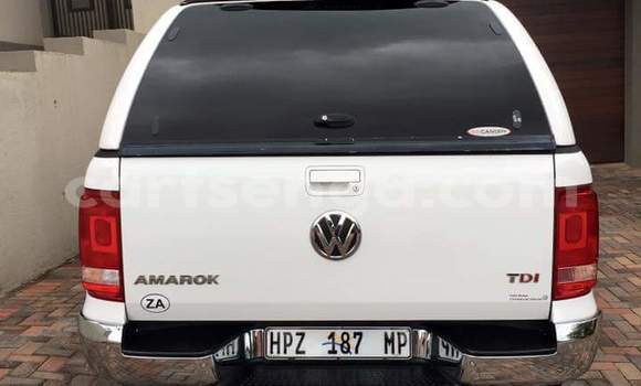 Buy Used Volkswagen Amarok White Car in Mbabane in Manzini Buy Used Volkswagen Amarok White Car in Mbabane in Manzini