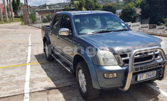 Nunua Ilio tumika Isuzu KB Blue Gari ndani ya Lavumisa nchini Wilaya ya Shiselweni Nunua Ilio tumika Isuzu KB Blue Gari ndani ya Lavumisa nchini Wilaya ya Shiselweni