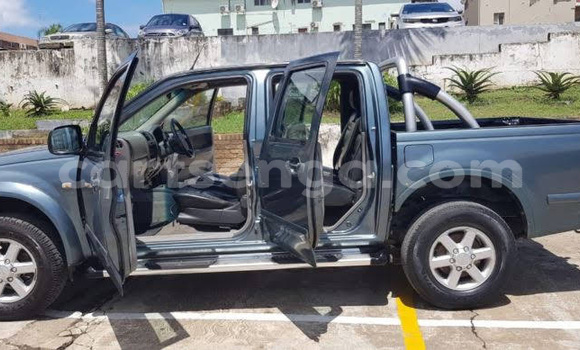 Nunua Ilio tumika Isuzu KB Blue Gari ndani ya Lavumisa nchini Wilaya ya Shiselweni Nunua Ilio tumika Isuzu KB Blue Gari ndani ya Lavumisa nchini Wilaya ya Shiselweni