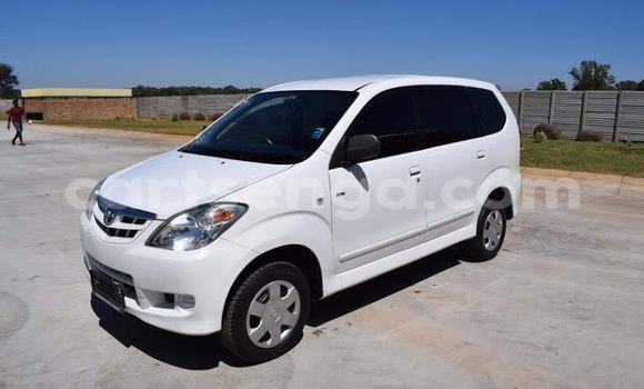 Acheter Occasion Voiture Toyota Avanza Blanc à Ezulwini, Hhohho Acheter Occasion Voiture Toyota Avanza Blanc à Ezulwini, Hhohho