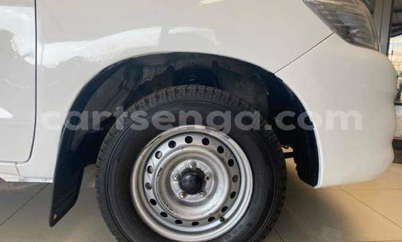 Acheter Occasion Voiture Toyota Hilux Blanc à Manzini, Manzini Acheter Occasion Voiture Toyota Hilux Blanc à Manzini, Manzini