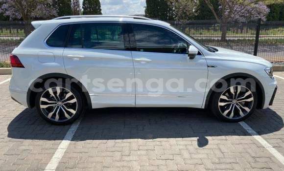 Acheter Occasion Voiture Volkswagen Tiguan Blanc à Manzini, Manzini Acheter Occasion Voiture Volkswagen Tiguan Blanc à Manzini, Manzini