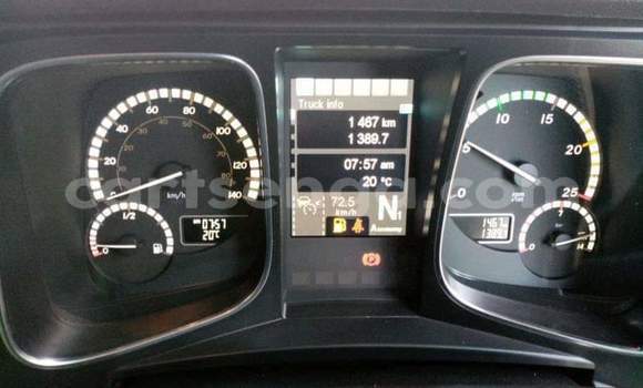 Nunua Ilio tumika Mercedes‒Benz 2644 White Lori ndani ya Mbabane nchini Manzini Nunua Ilio tumika Mercedes‒Benz 2644 White Lori ndani ya Mbabane nchini Manzini