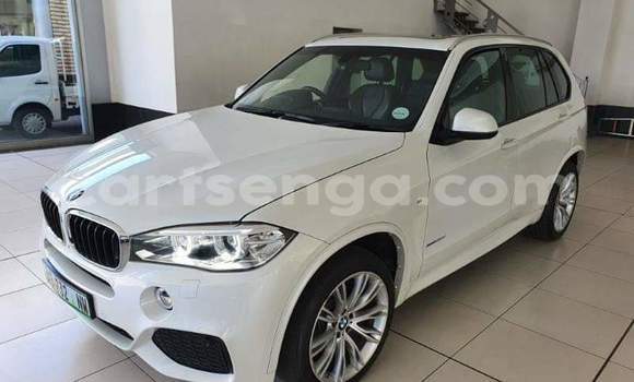 Acheter Occasion Voiture BMW X5 Blanc à Manzini, Manzini Acheter Occasion Voiture BMW X5 Blanc à Manzini, Manzini