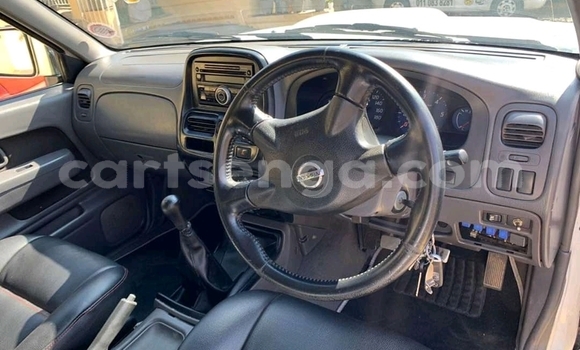 Buy Used Nissan NP 300 White Car in Mbabane in Manzini Buy Used Nissan NP 300 White Car in Mbabane in Manzini