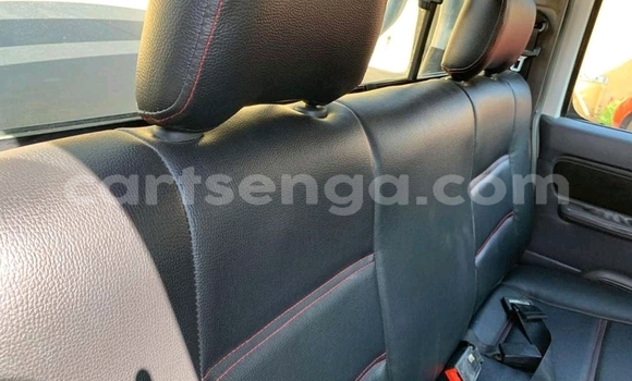 Buy Used Nissan NP 300 White Car in Mbabane in Manzini Buy Used Nissan NP 300 White Car in Mbabane in Manzini