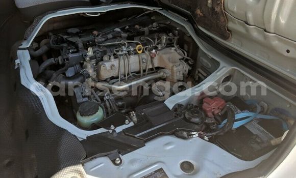 Buy Used Toyota Hiace White Car in Mbabane in Manzini Buy Used Toyota Hiace White Car in Mbabane in Manzini