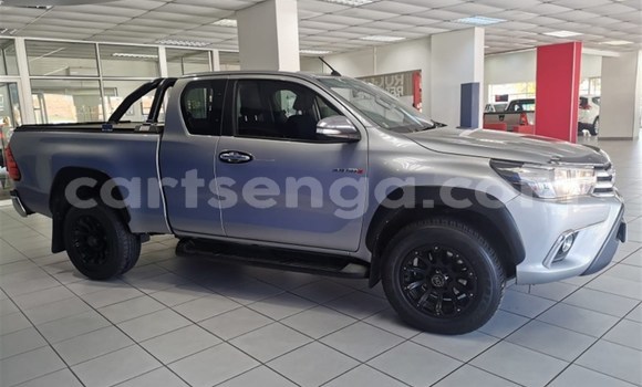 Buy Used Toyota Hilux White Car in Mbabane in Manzini Buy Used Toyota Hilux White Car in Mbabane in Manzini