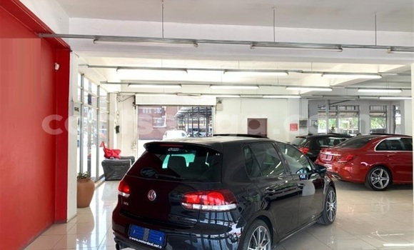 Buy Used Volkswagen Golf GTI Silver Car in Mbabane in Manzini Buy Used Volkswagen Golf GTI Silver Car in Mbabane in Manzini