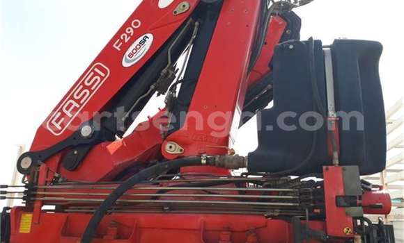 Buy Used Nissan UD White Truck in Mbabane in Manzini Buy Used Nissan UD White Truck in Mbabane in Manzini