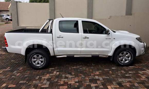 Acheter Occasion Voiture Toyota Hilux Blanc à Mbabane, Manzini Acheter Occasion Voiture Toyota Hilux Blanc à Mbabane, Manzini