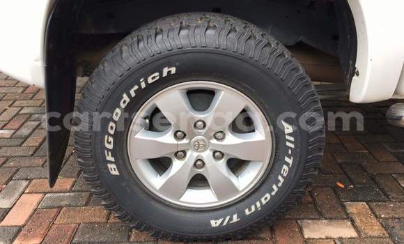 Acheter Occasion Voiture Toyota Hilux Blanc à Mbabane, Manzini Acheter Occasion Voiture Toyota Hilux Blanc à Mbabane, Manzini