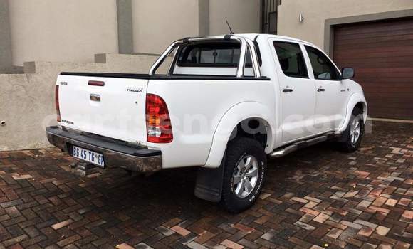 Acheter Occasion Voiture Toyota Hilux Blanc à Mbabane, Manzini Acheter Occasion Voiture Toyota Hilux Blanc à Mbabane, Manzini