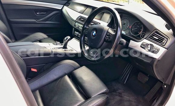 Nunua Ilio tumika BMW 5–Series White Gari ndani ya Mbabane nchini Manzini Nunua Ilio tumika BMW 5–Series White Gari ndani ya Mbabane nchini Manzini