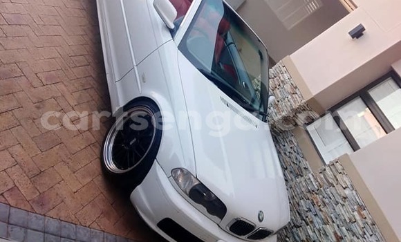 Nunua Ilio tumika BMW 3–Series White Gari ndani ya Manzini nchini Manzini