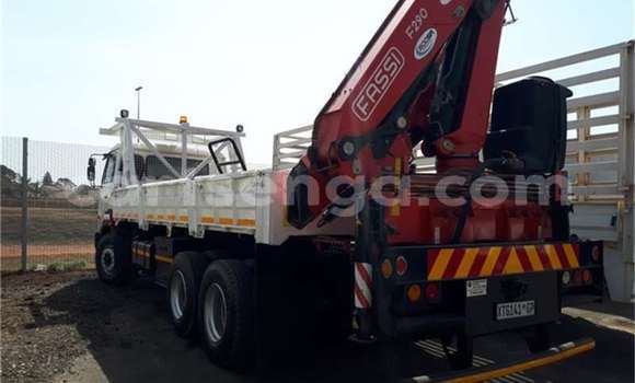 Buy Used Nissan UD White Truck in Mbabane in Manzini Buy Used Nissan UD White Truck in Mbabane in Manzini