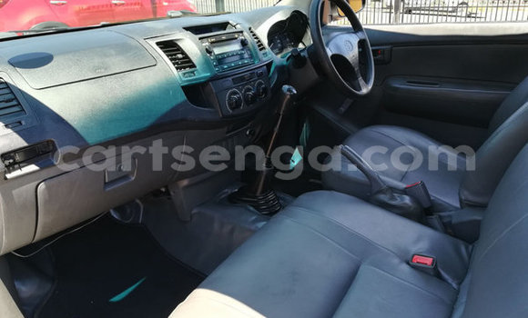 Acheter Occasion Voiture Toyota Hilux Gris à Mbabane, Manzini Acheter Occasion Voiture Toyota Hilux Gris à Mbabane, Manzini
