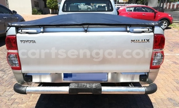 Acheter Occasion Voiture Toyota Hilux Gris à Mbabane, Manzini Acheter Occasion Voiture Toyota Hilux Gris à Mbabane, Manzini