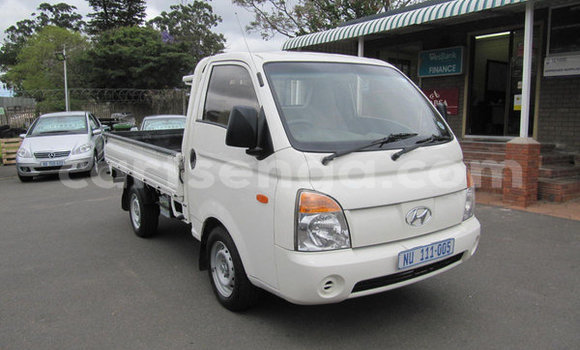 Medium with watermark hyundai h200 shiselweni district nhlangano 21198