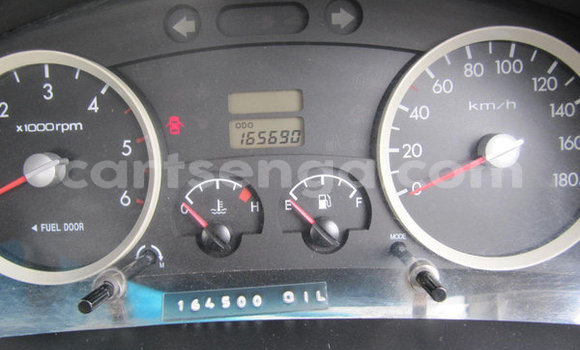 Acheter Occasion Utilitaire Hyundai H200 Blanc à Nhlangano, Shiselweni District Acheter Occasion Utilitaire Hyundai H200 Blanc à Nhlangano, Shiselweni District