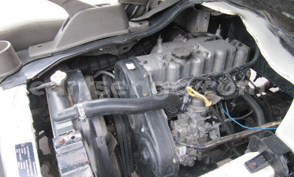 Acheter Occasion Utilitaire Hyundai H200 Blanc à Nhlangano, Shiselweni District Acheter Occasion Utilitaire Hyundai H200 Blanc à Nhlangano, Shiselweni District